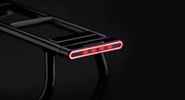 SUPERNOVA E-Bike Rücklicht M99 Tail Light 2 Pro Befestigung: Gepäckträger | schwarz poliert | Bolze